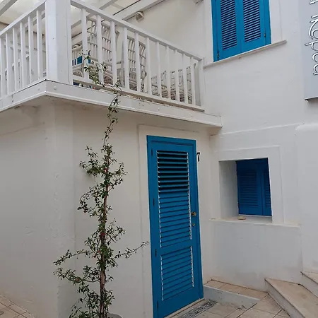 Bed & Breakfast Double Room, Air Conditioning, Bathroom, In The Center Of Calabria N6784 Tropea