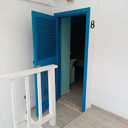 Double Room, Air Conditioning, Bathroom, In The Center Of Calabria N6784 3*